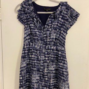 Banana Republic Navy and White Dress in size 4